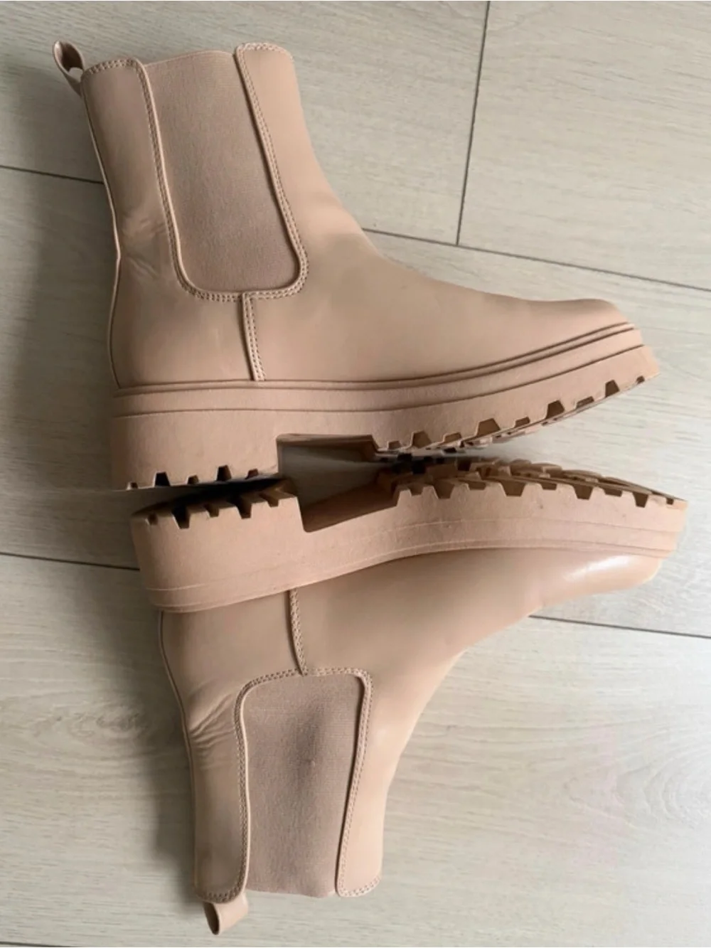 a new day Nude Chelsea Platform Boots - Picture 8 of 9